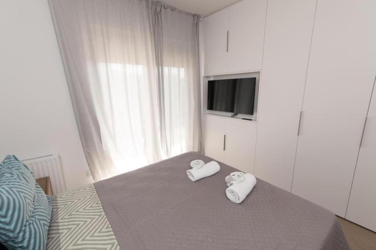 Modern Apartment Close To Athens City Center Eksteriør bilde