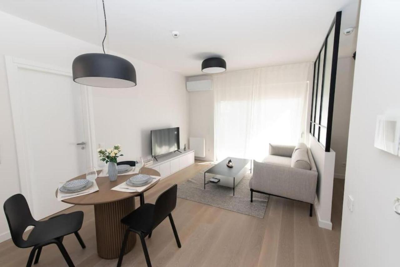 Modern Apartment Close To Athens City Center Eksteriør bilde