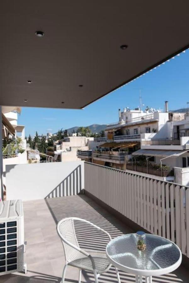 Modern Apartment Close To Athens City Center Eksteriør bilde